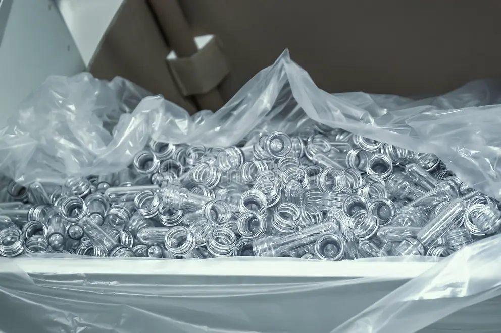 Bulk PET Preform Ordering: MOQs, Lead Times, and Cost Factors Explained