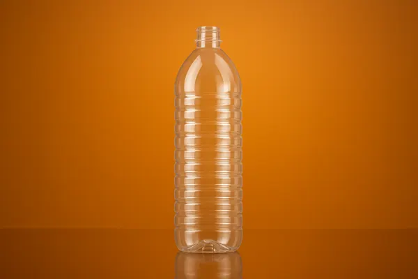 Fluted Round Bottle — 1000ml PET bottle manufactured by Astr PET Industries